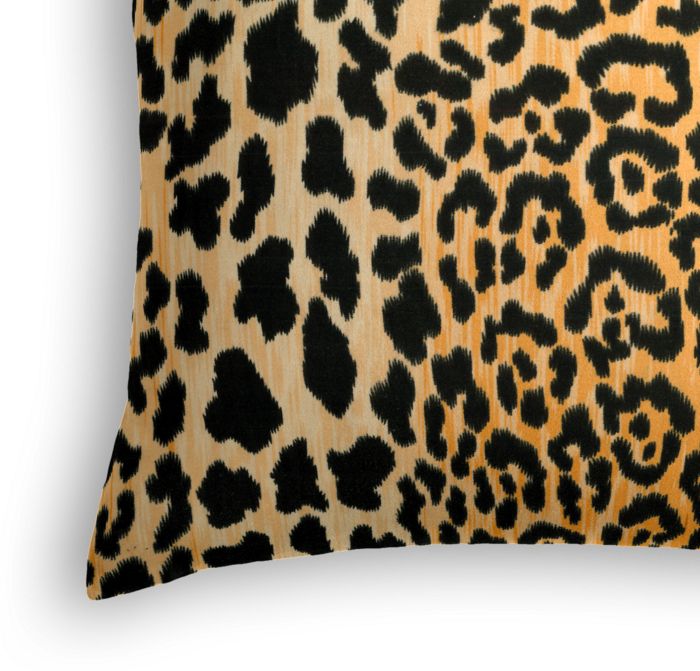 Throw Pillow in Untamed - Natural